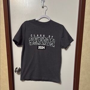 Josten’s Gray Senior Class 2024 Men’s T-Shirt Size M